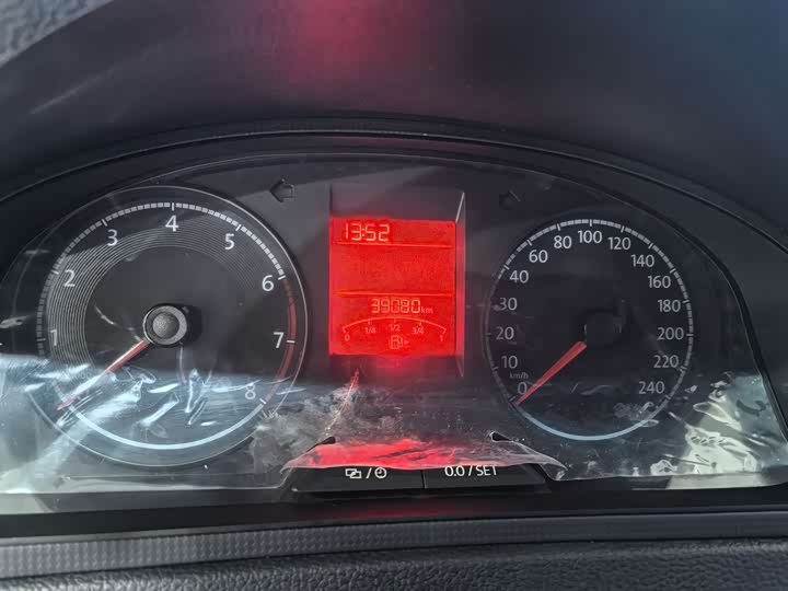 Фото 9 - Volkswagen Santana