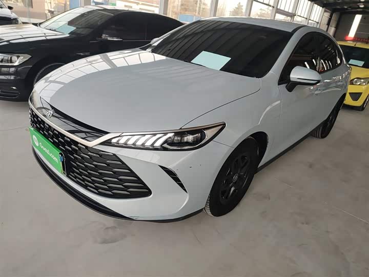 Фото 1 - BYD Qin Plus