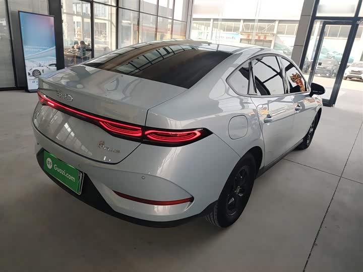 Фото 6 - BYD Qin Plus