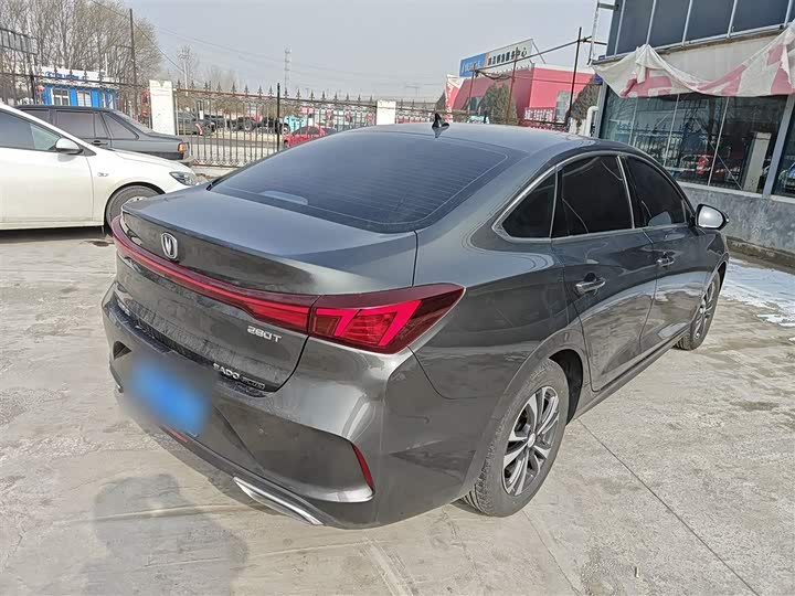 Фото 7 - Changan Eado Plus