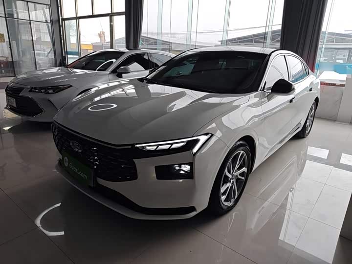 Фото 1 - Ford Mondeo