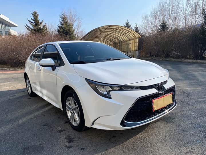 Фото 3 - Toyota Levin