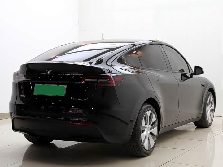 Фото 5 - Tesla Model Y