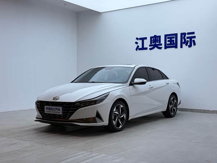 Фото 1 - Hyundai Elantra N line