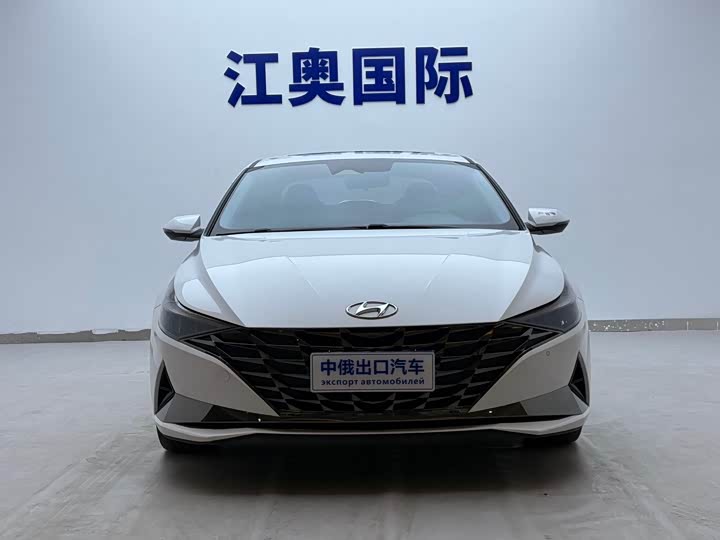 Фото 2 - Hyundai Elantra N line