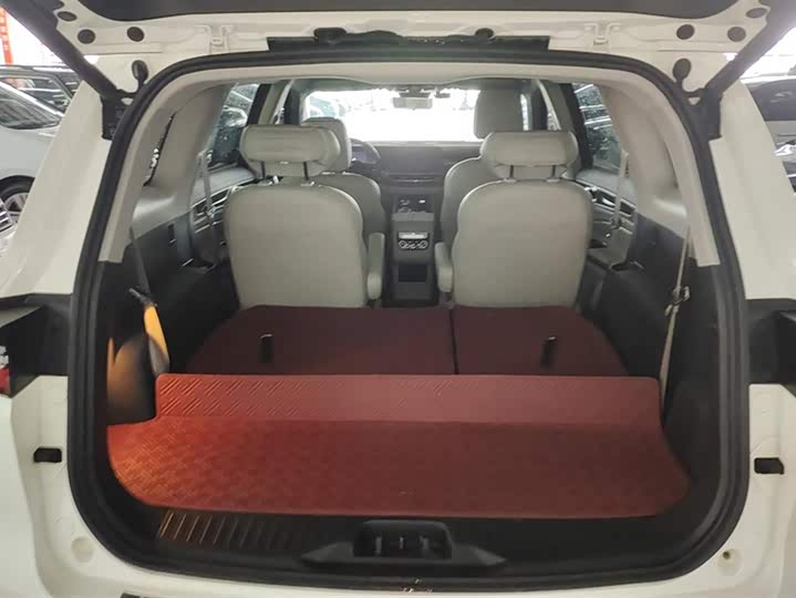 Фото 4 - Ford Equator