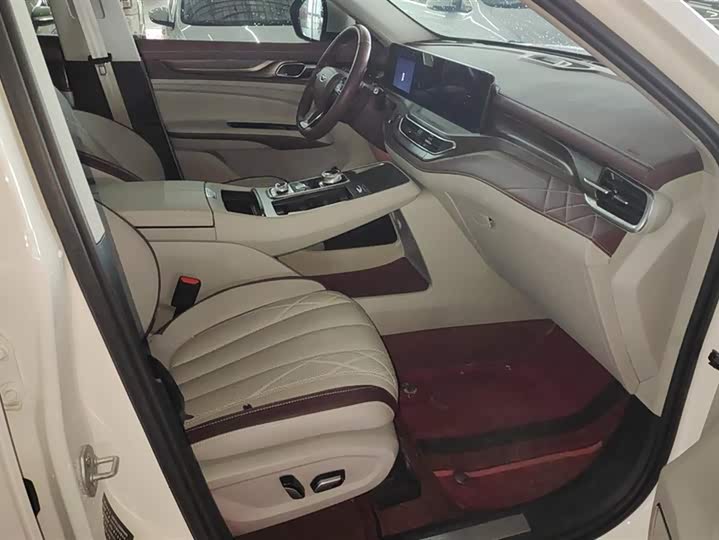 Фото 8 - Ford Equator