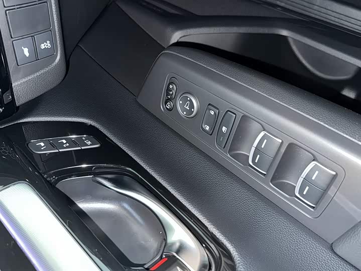 Фото 3 - Honda Breeze