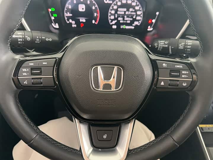 Фото 4 - Honda Breeze