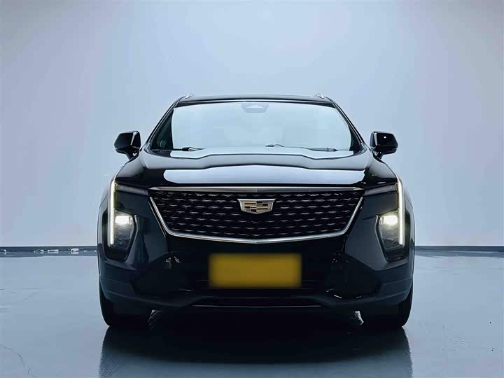 Фото 3 - Cadillac XT4