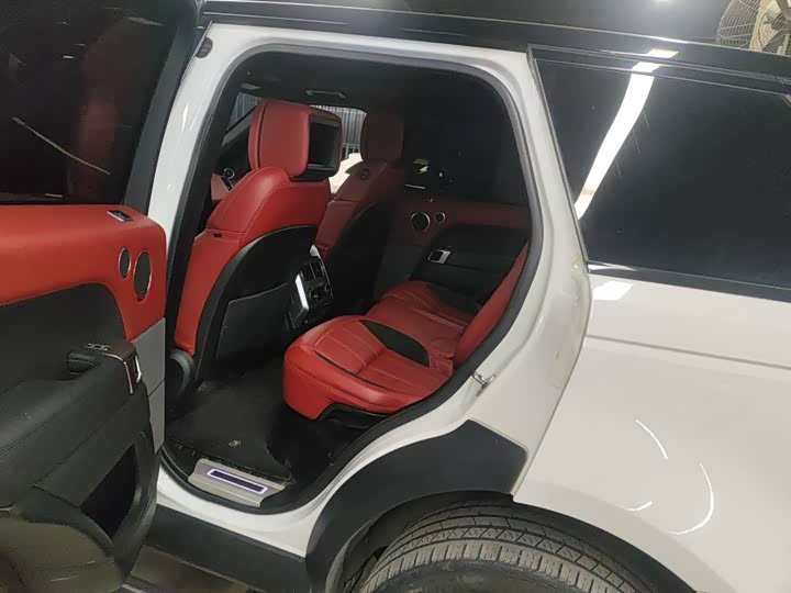 Фото 8 - Land Rover Range Rover Sport