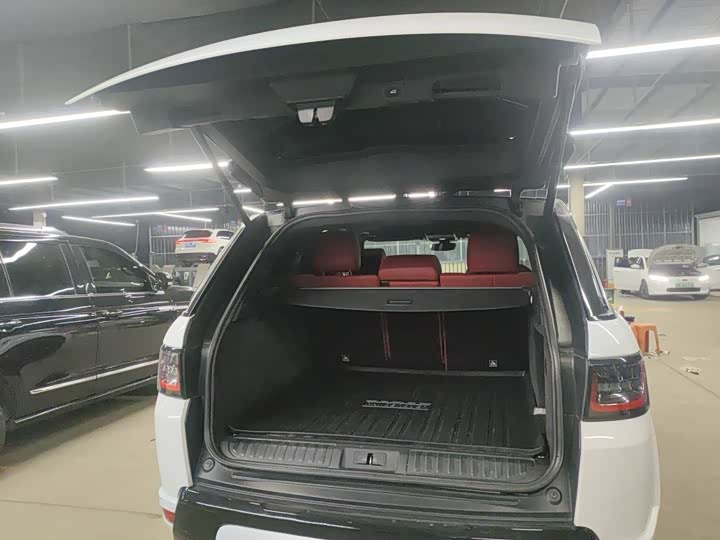 Фото 9 - Land Rover Range Rover Sport