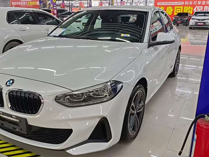 Фото 1 - BMW 1 Series