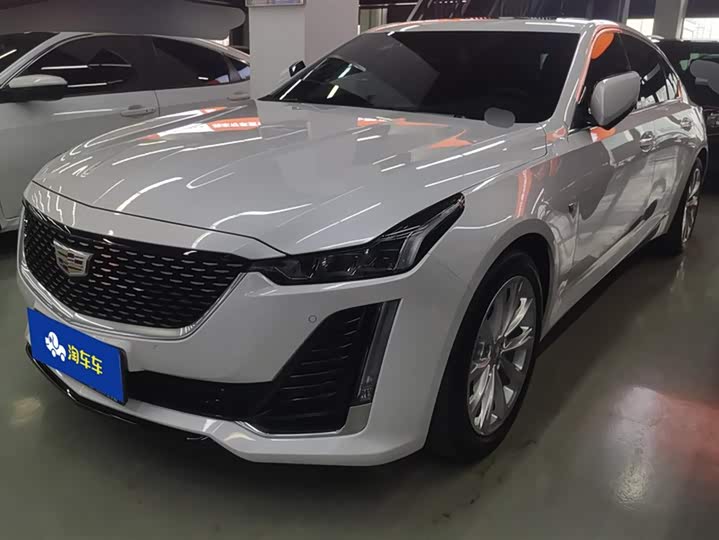 Фото 1 - Cadillac CT5