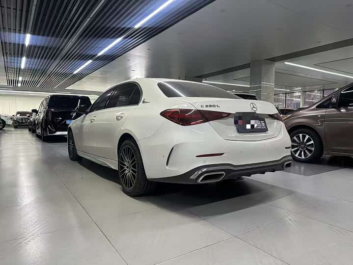 Фото 4 - Mercedes-Benz C-Class