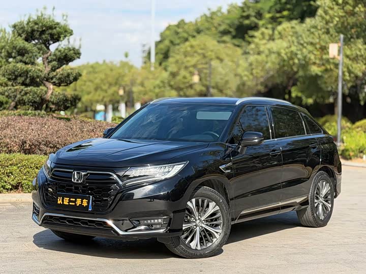 Фото 1 - Honda UR-V