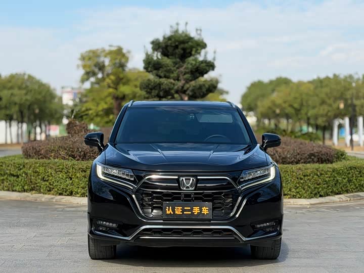 Фото 2 - Honda UR-V