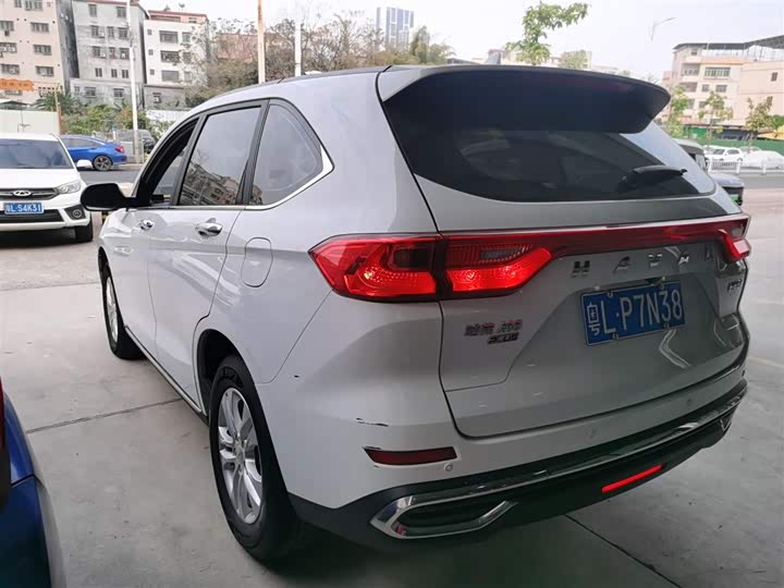 Фото 5 - Haval M6