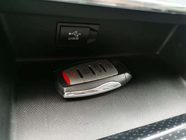 Фото 9 - Haval M6