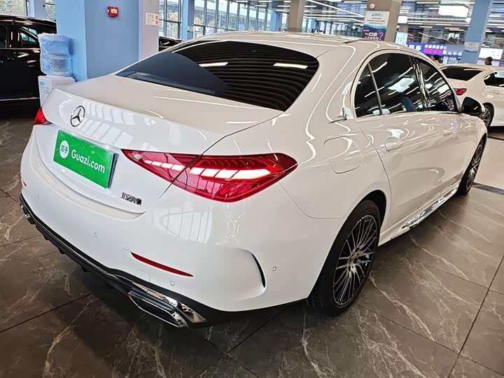 Фото 7 - Mercedes-Benz C-Class