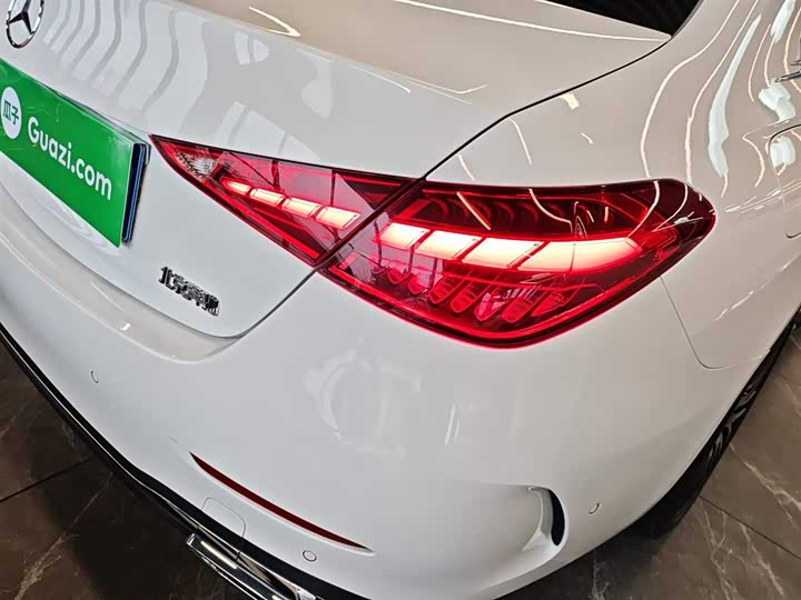 Фото 8 - Mercedes-Benz C-Class