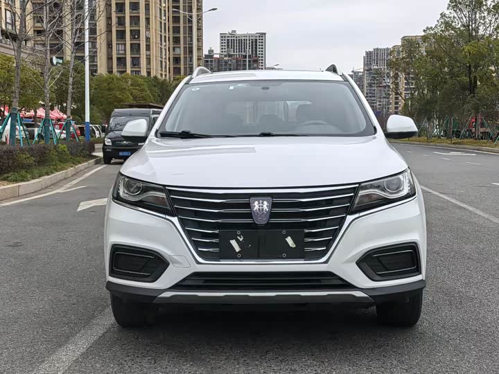 Фото 2 - Roewe RX5