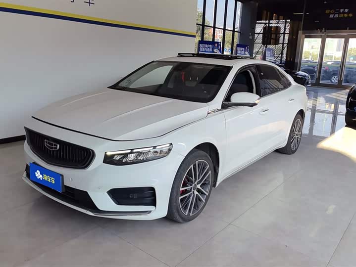 Фото 1 - Geely Preface