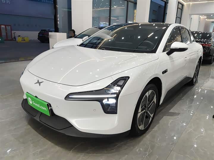 Фото 2 - XPeng Mona M03