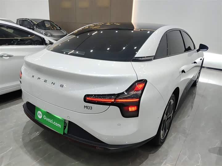 Фото 7 - XPeng Mona M03