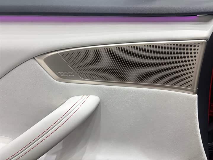 Фото 5 - Nio Onvo L60