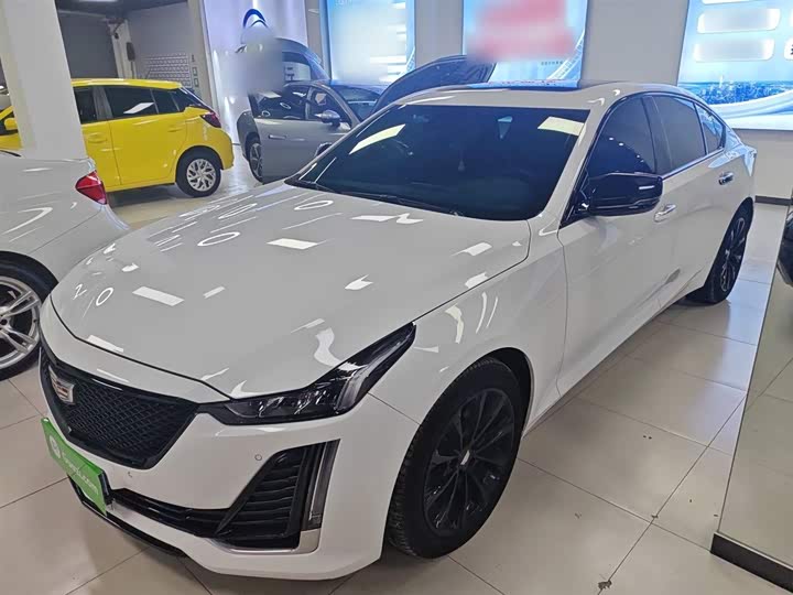 Фото 2 - Cadillac CT5