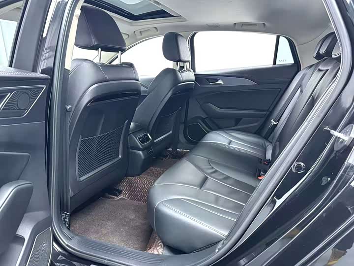 Фото 4 - Hongqi H5