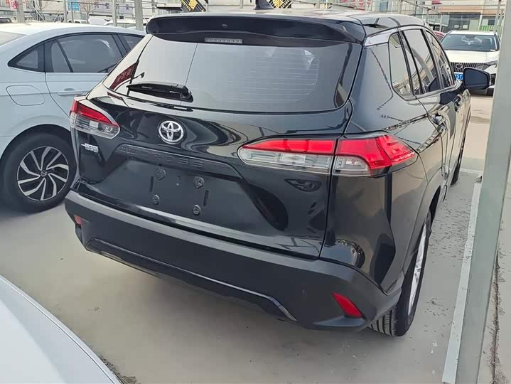 Фото 3 - Toyota Corolla Cross