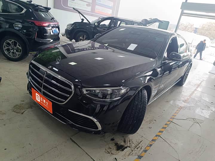 Фото 1 - Mercedes-Benz S-Class