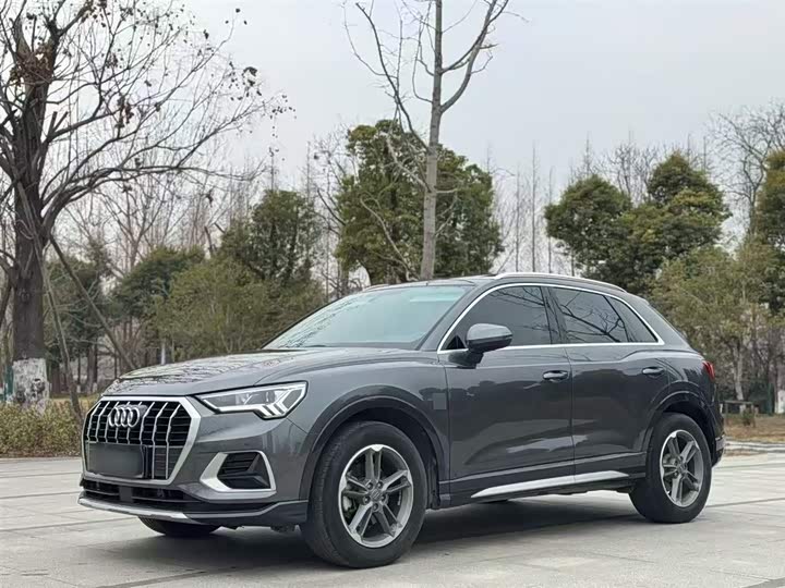 Фото 2 - Audi Q3