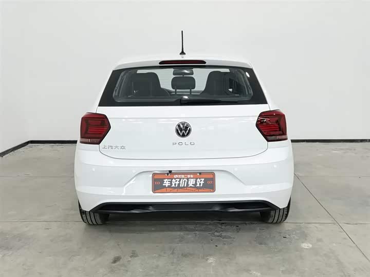 Фото 4 - Volkswagen Polo