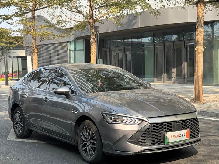 Фото 3 - BYD Qin Plus