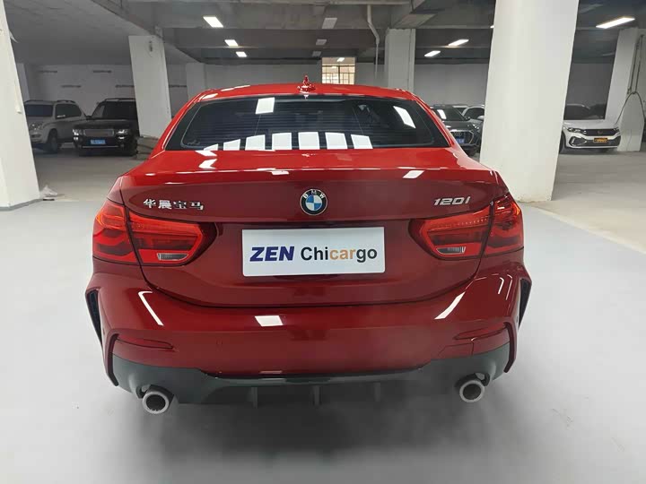 Фото 4 - BMW 1 Series