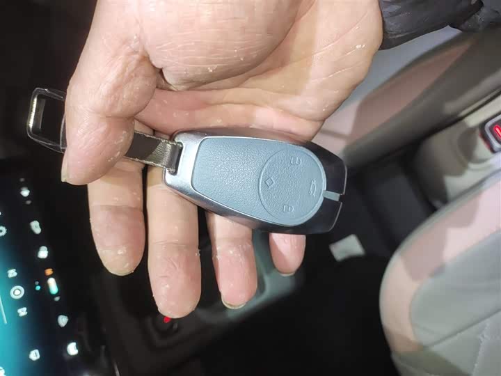 Фото 9 - Leapmotor T03