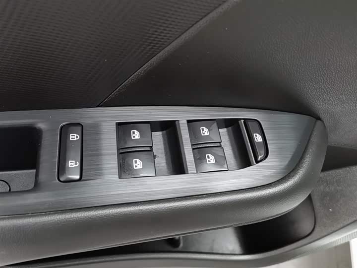 Фото 9 - Chevrolet Monza