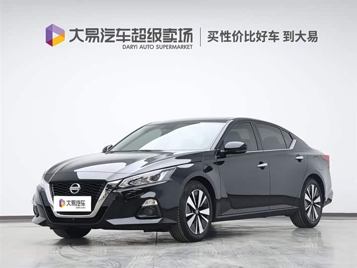 Фото 1 - Nissan Teana