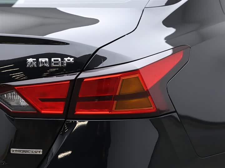 Фото 7 - Nissan Teana