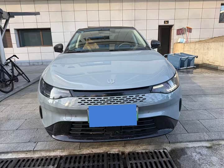 Фото 2 - Leapmotor C01