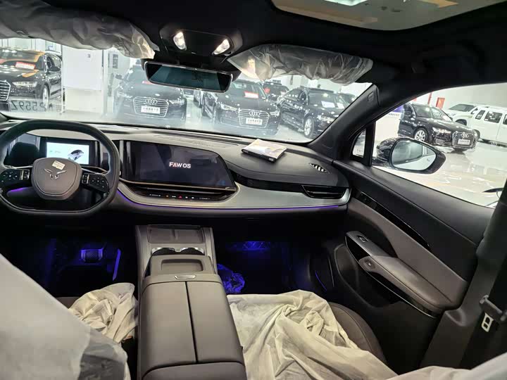 Фото 2 - Hongqi EHS7 (Tiangong 08)