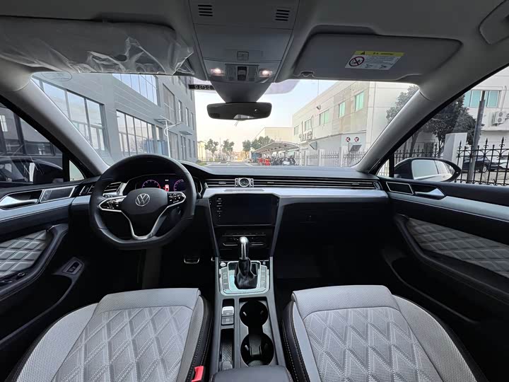 Фото 9 - Volkswagen Magotan