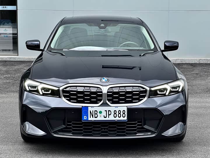 Фото 3 - BMW 3 Series