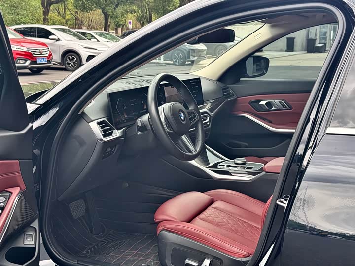 Фото 8 - BMW 3 Series