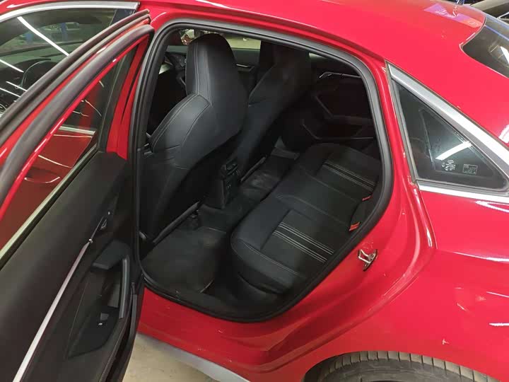 Фото 4 - Audi A3