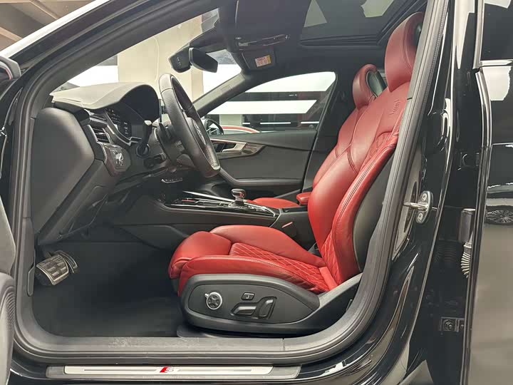 Фото 6 - Audi S4