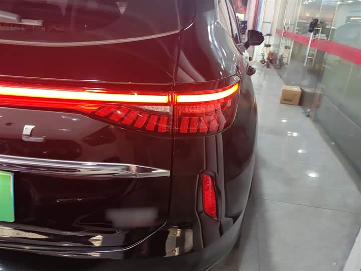 Фото 8 - Haval H6
